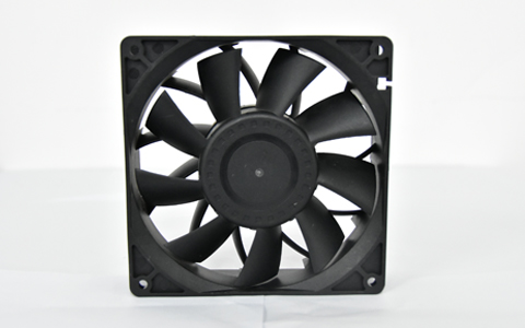 散熱風(fēng)扇產(chǎn)品圖.jpg 散熱風(fēng)扇產(chǎn)品圖.jpg